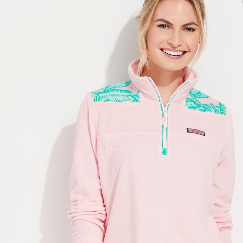 Vineyard Vines Banana Leaf relaxed shep shirt Pink